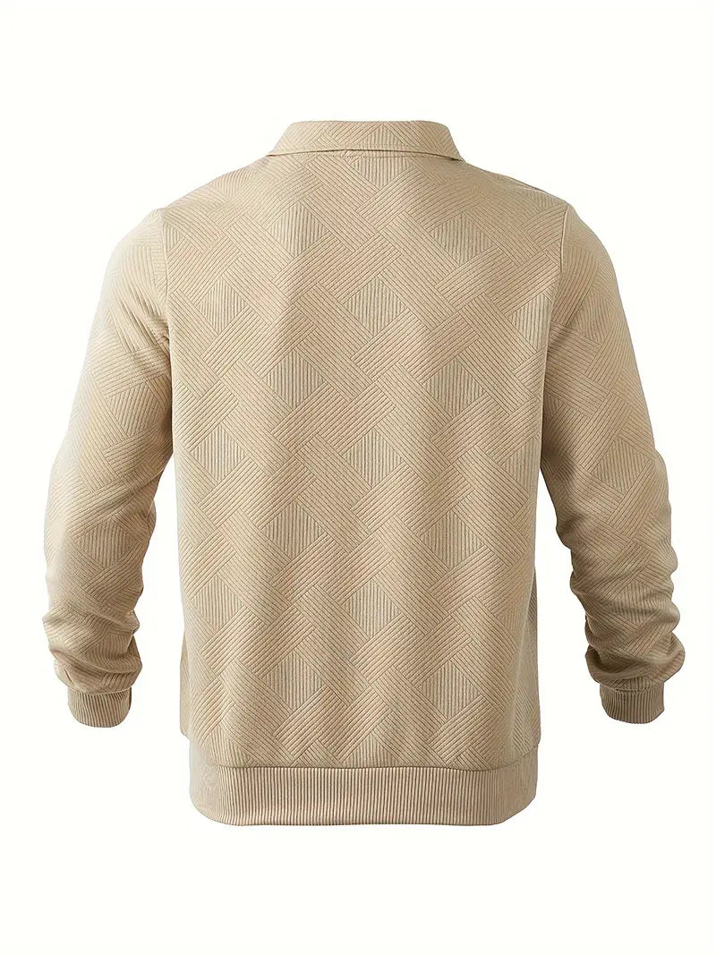 Men's textured zip-neck top, sleeve and shoulder detail