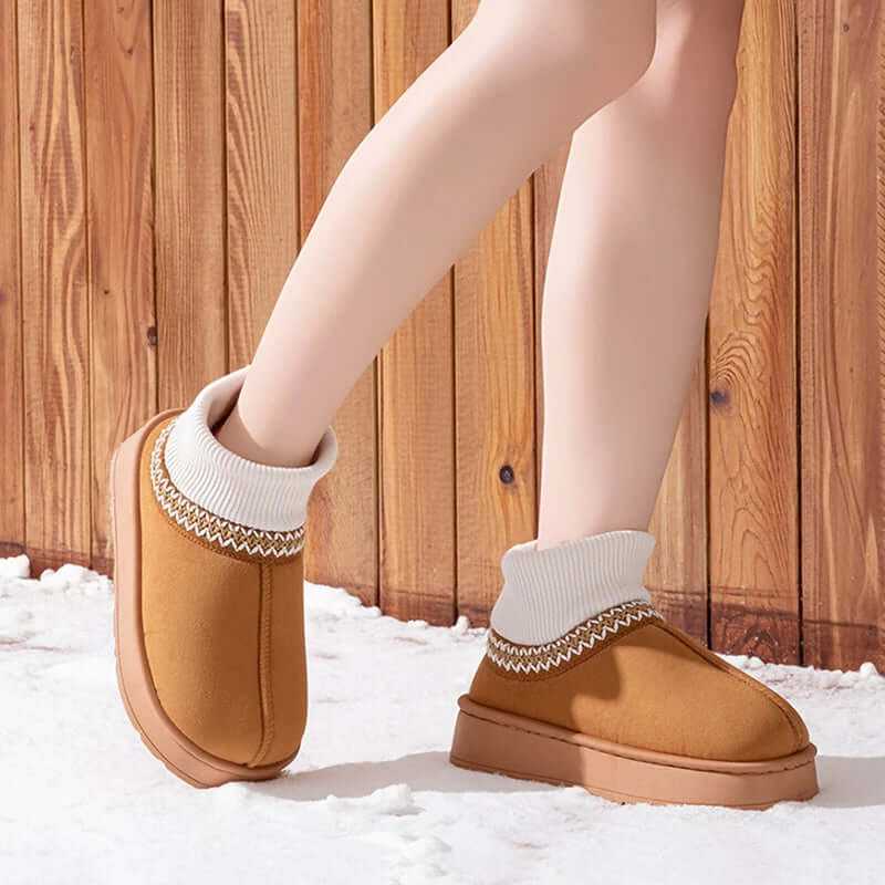 Platform slippers in suede look with a ribbed knit cuff over the ankle - view 3