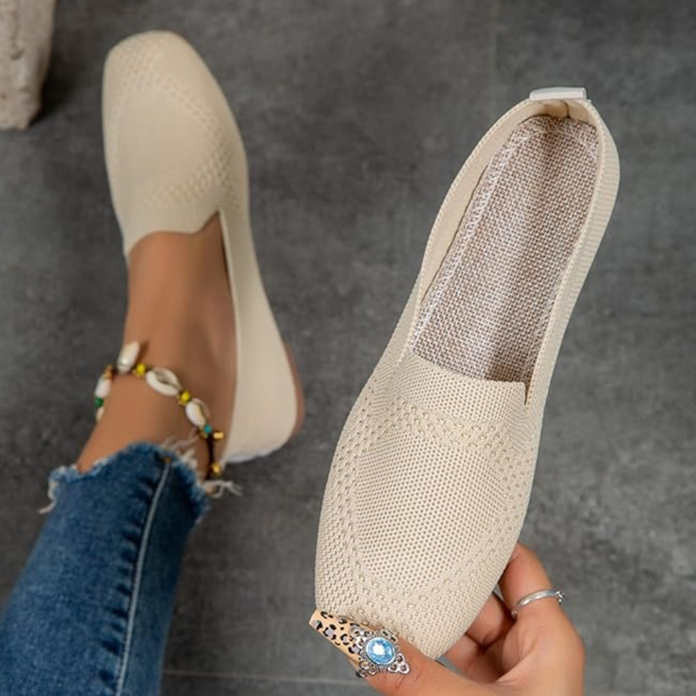 Women's knitted square-toe loafers
