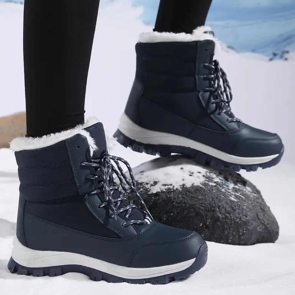 Women's lace-up snow boots with a plush collar