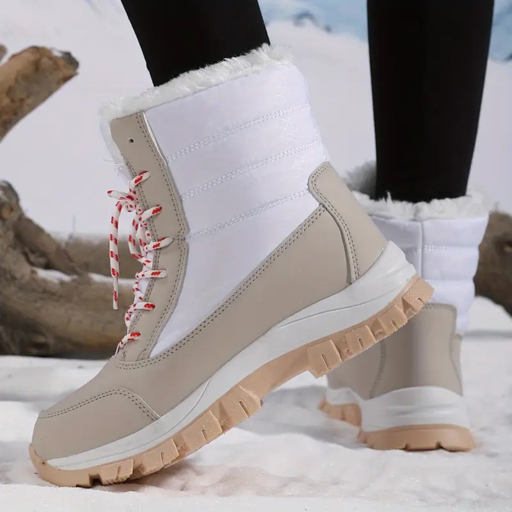 Women's lace-up snow boots with a plush collar