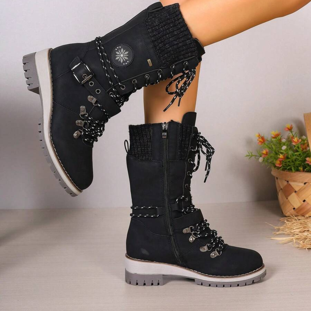Women's lace-up winter boots with a knitted cuff and buckle