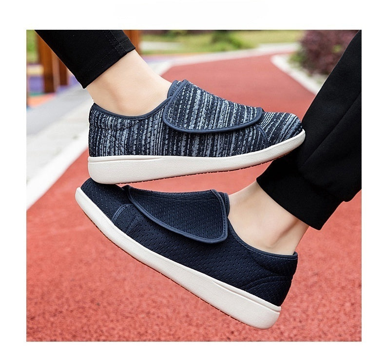 Lightweight diabetic shoe for wide feet with a wide touch-fastening flap - view 2