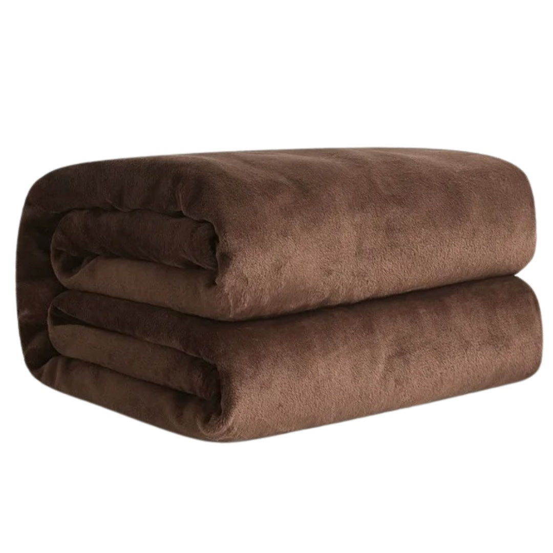 Lightweight fleece blanket of 150 x 200 cm, folded - brown