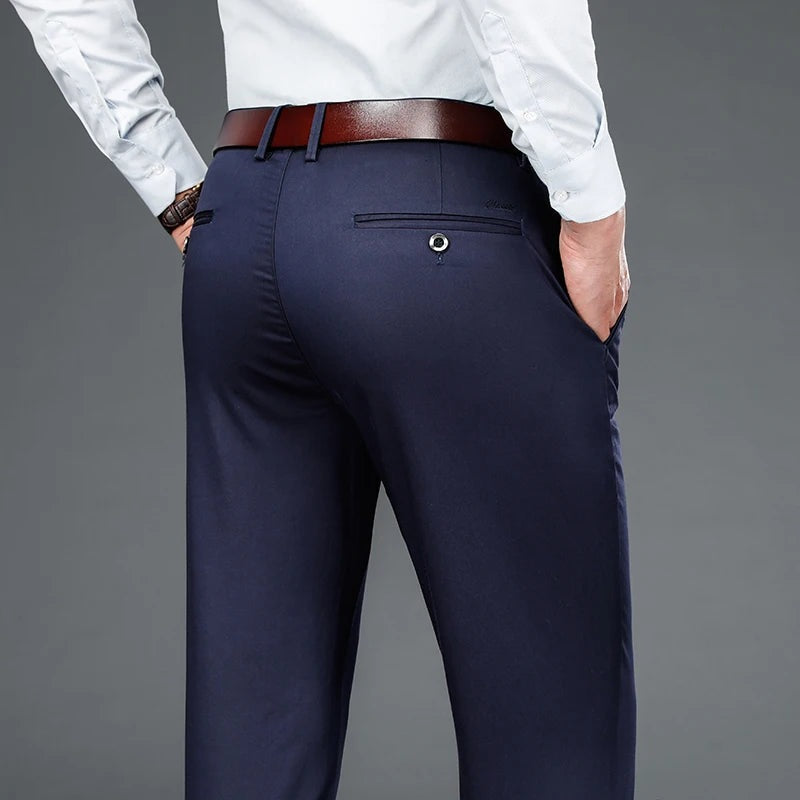 Men's classic fit chino trousers with belt loops and buttoned welt pockets - blue