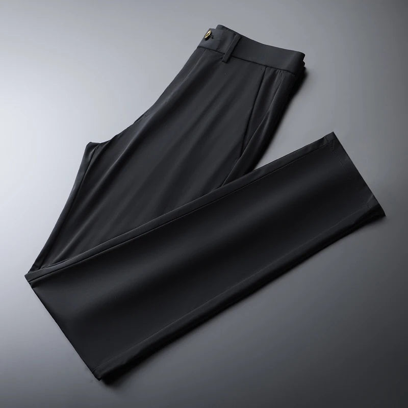 Men's cool-touch stretch trousers with a straight leg, belt loops and slant pockets - view 10