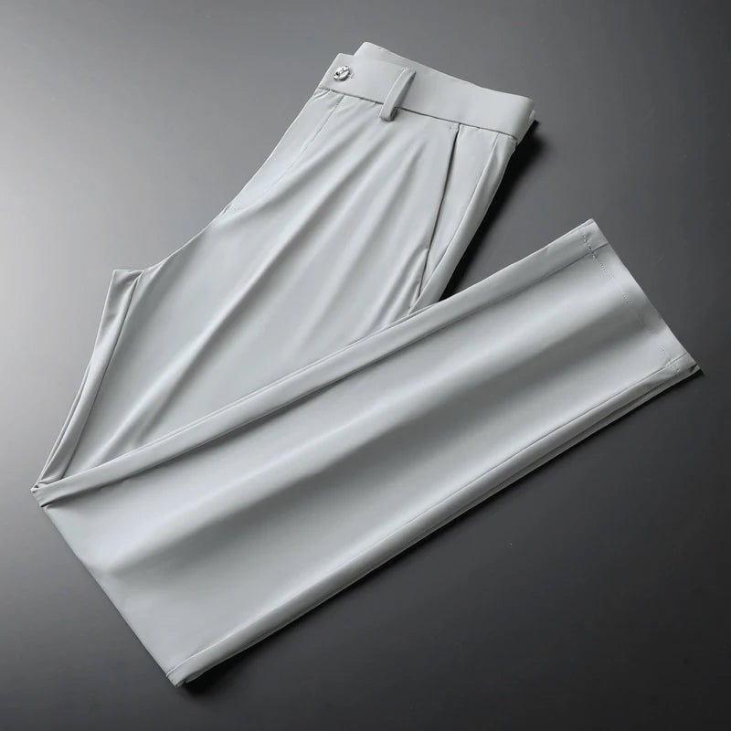 Men's cool-touch stretch trousers with a straight leg, belt loops and slant pockets - view 9