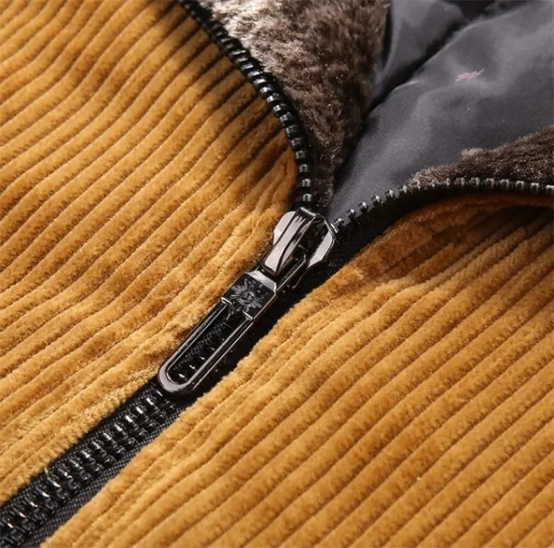 Men's corduroy jacket with a faux fur collar, quilted lining, zip and ribbed cuffs
