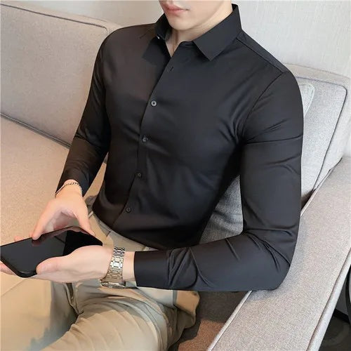 Men's slim fit stretch dress shirt with a point collar - black
