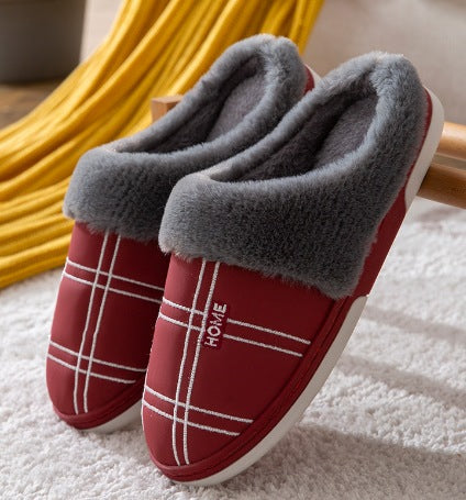 Men's slippers in faux leather with white check stitching, a small label and wide plush collar - red
