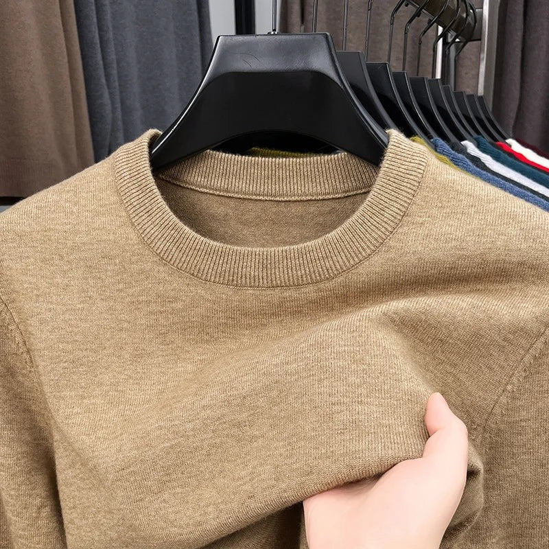 Men's fine knit crew neck jumper with narrow ribbed trims - view 7