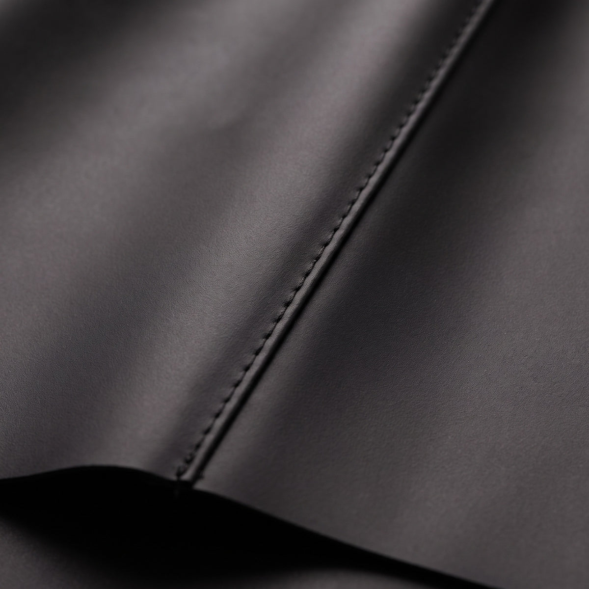 Men's long hooded raincoat with press studs - view 5