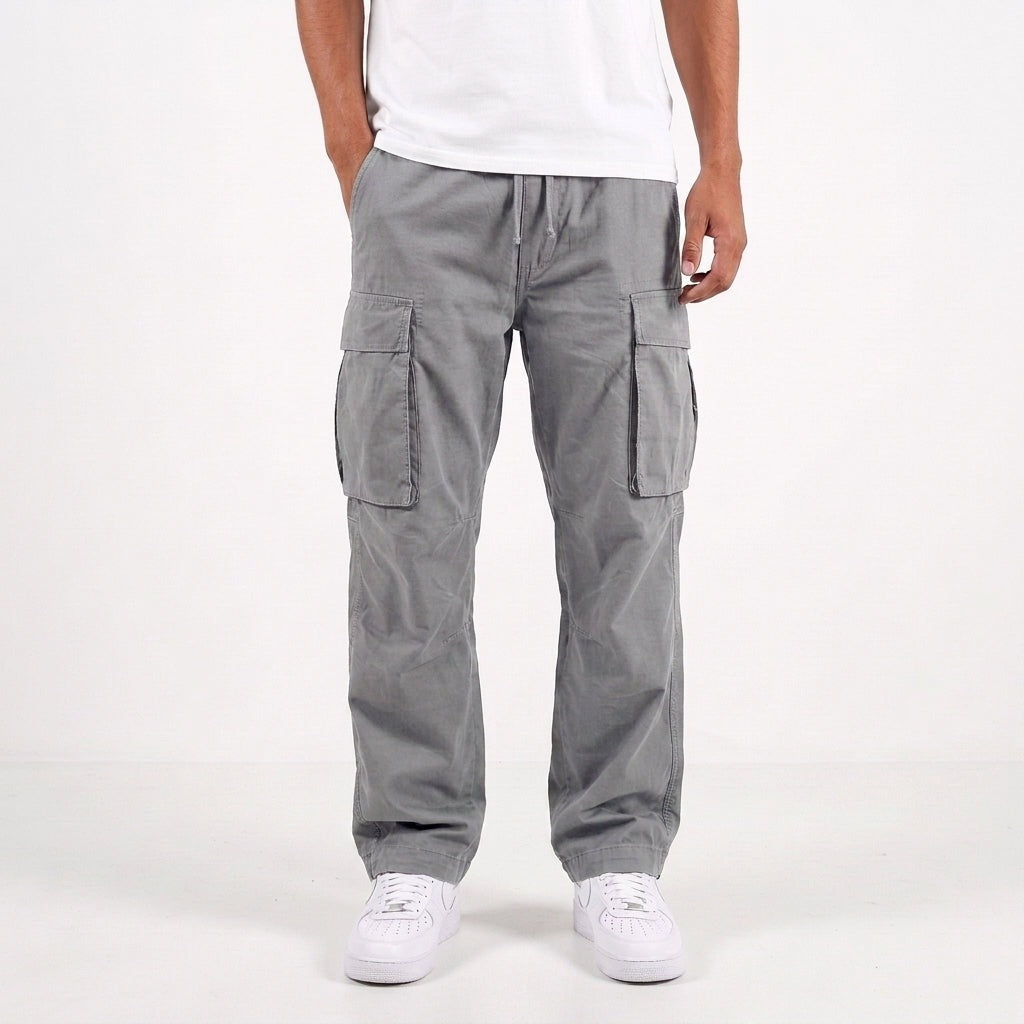 Men's loose fit cargo trousers with a straight leg and side flap pockets - light grey