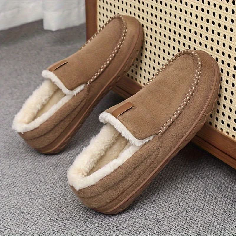 Men's moccasin slippers with a plush lining and rubber sole