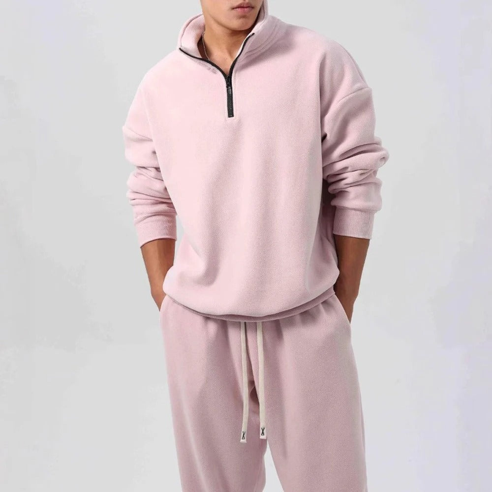 Men's oversized fleece set with a half-zip top, stand collar and joggers - view 6