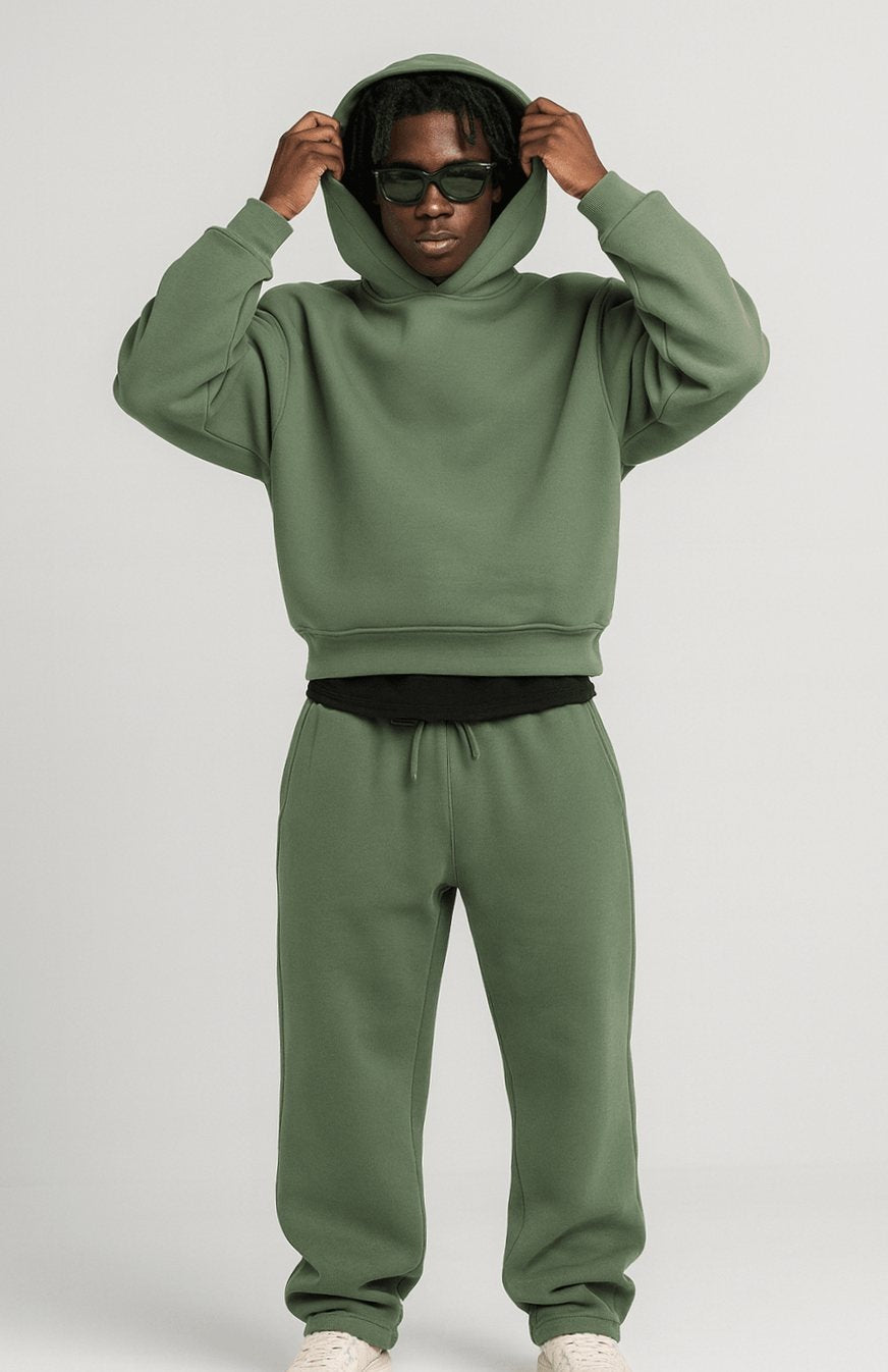 Men's oversized fleece tracksuit with a hoodie and joggers - green