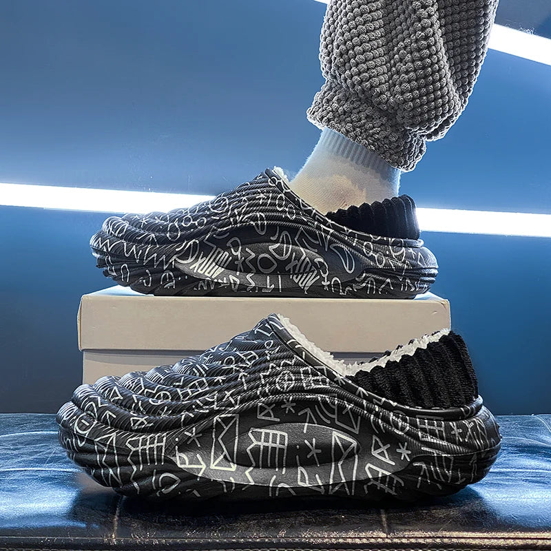 Men's platform slippers with thick wavy sole, water-repellent printed shell and plush lining - view 2