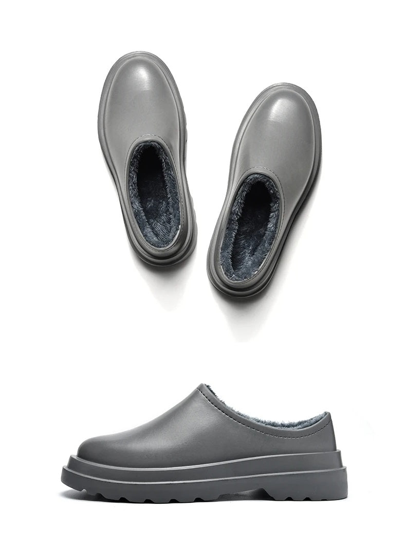 Men's closed slipper with a smooth leather-look upper, plush lining and thick lug sole - view 12