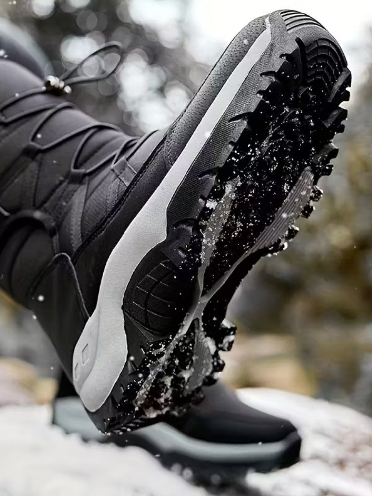 Men's snow boots with elastic laces, a plush lining and a lugged sole - view 4