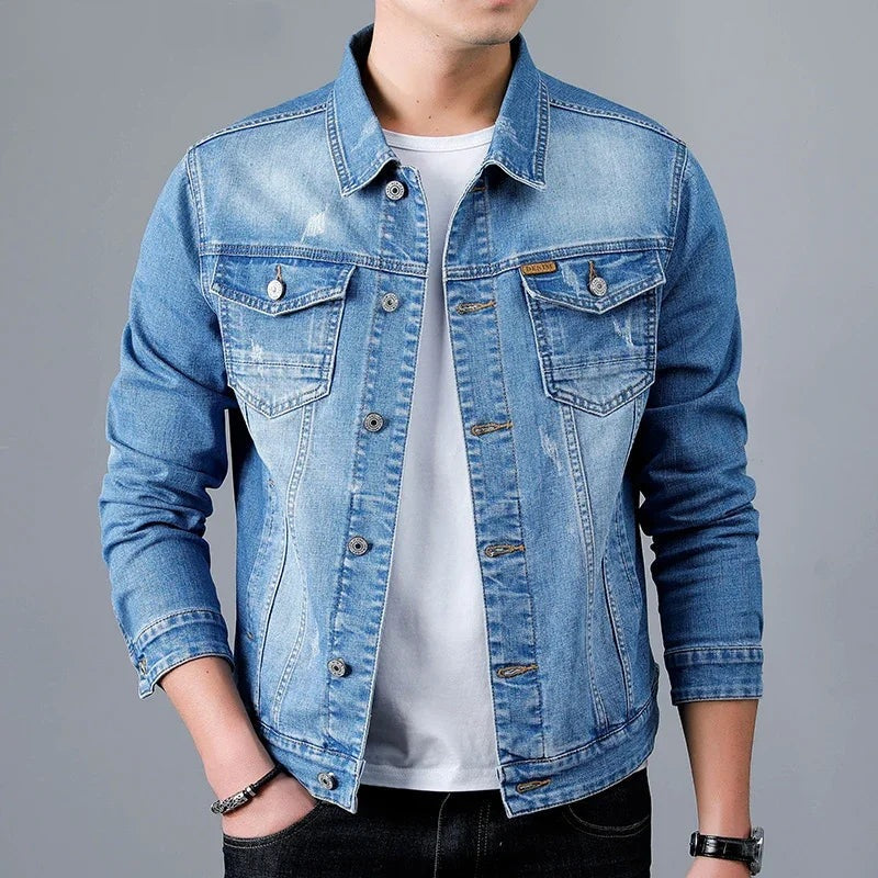 Men's stretch denim jacket with two flap chest pockets