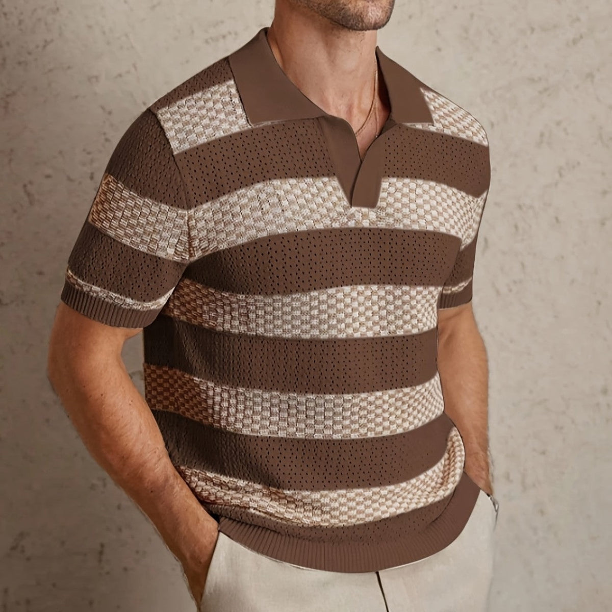 Men's knitted polo with wide stripes and an open collar - brown