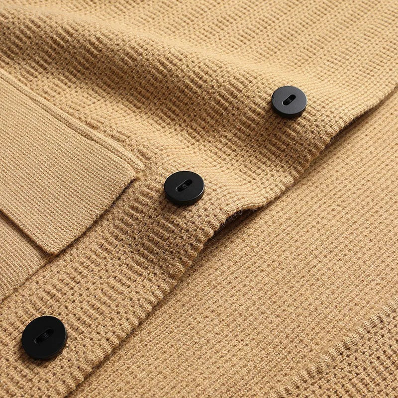 Men's knitted V-neck cardigan with three buttons and flap pockets with a contrast stripe - view 5