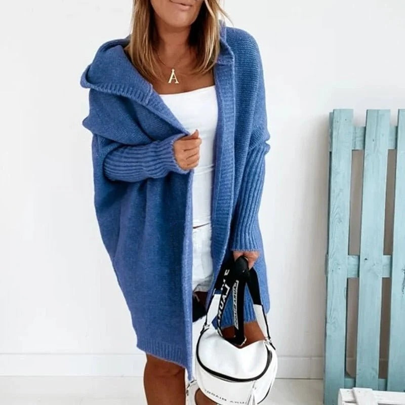 Women's oversized knit cardigan with a hood and batwing sleeves - blue