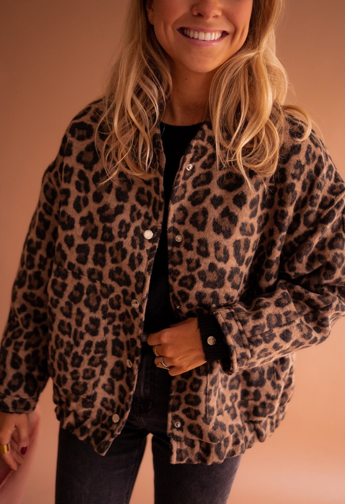 Women's oversized leopard print jacket with press studs