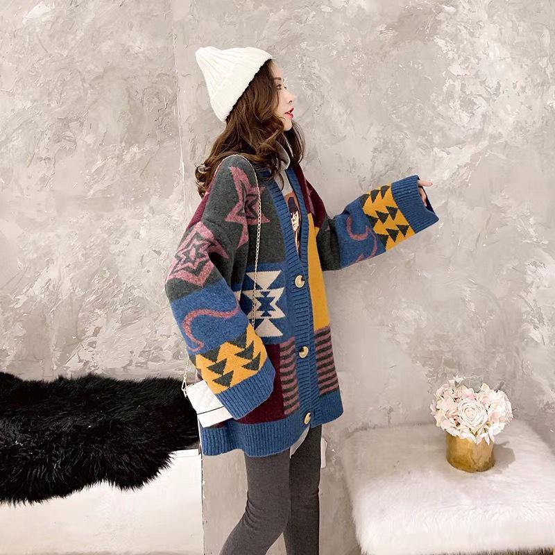 Women's oversized knitted Christmas cardigan in patchwork with stars and snowflakes