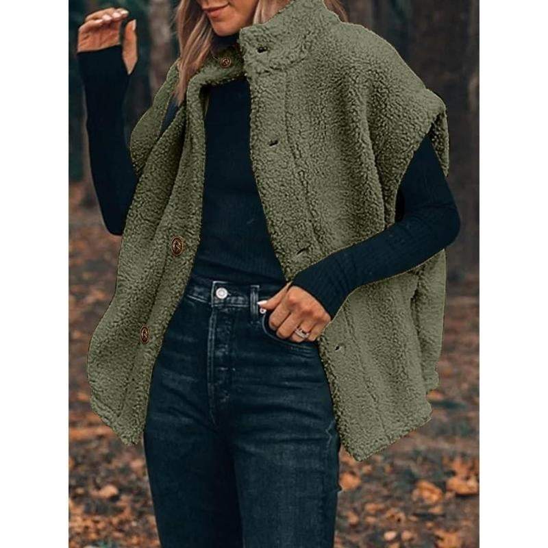 Oversized teddy gilet in sherpa fleece with a stand collar, buttons and patch pockets - olive