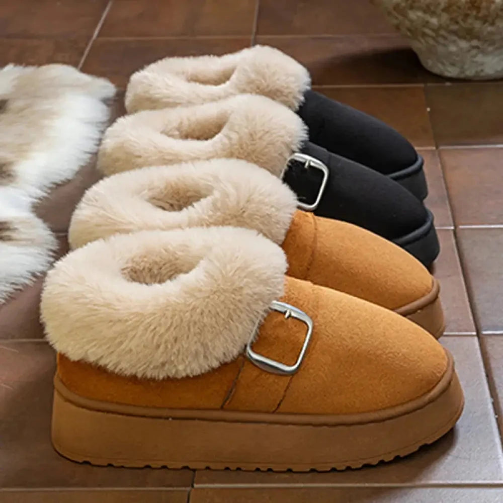 Women's platform slippers in suede look with faux fur collar, buckle and thick sole - view 4