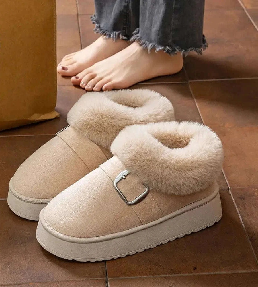 Women's platform slippers in suede look with faux fur collar, buckle and thick sole - beige