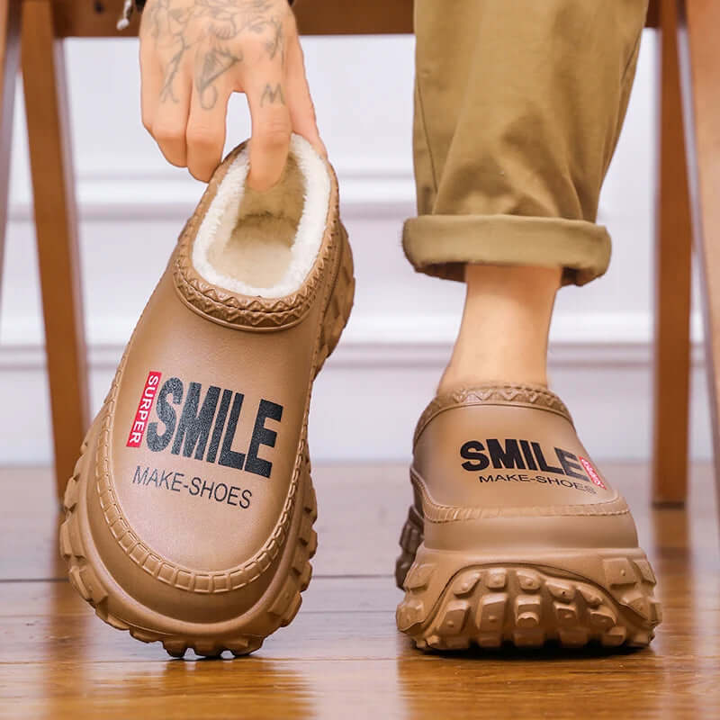 Platform slippers with a water-repellent shell, plush lining and chunky lug sole - view 3