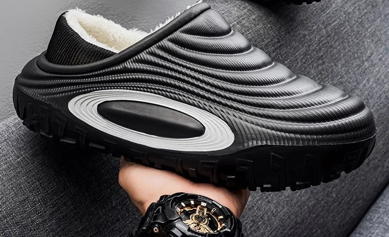 Platform slippers with a ridged shell, oval side detail, plush lining and lug sole - view 3