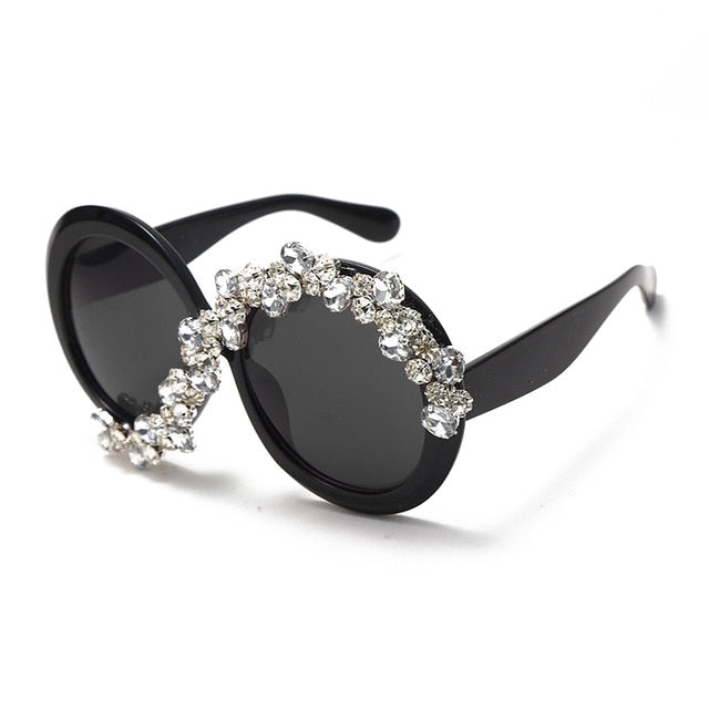 Women's Round Sunglasses – Retro Metal Frame UV400 – front view