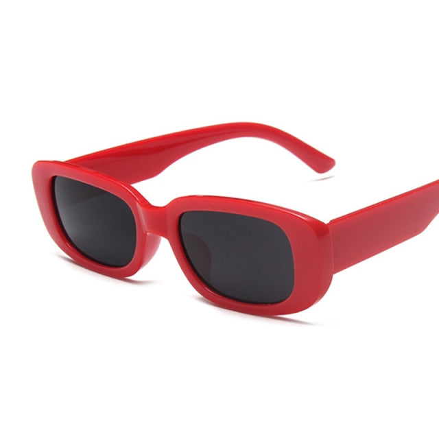 Women's Square Sunglasses – UV400 Classic Everyday Style – feature detail