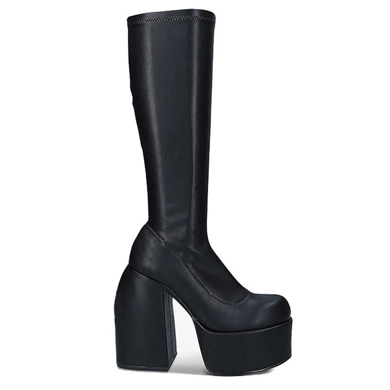 Women's Camilla heeled ankle boots vegan leather front view