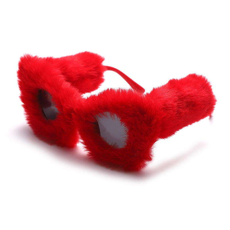 Women's Fur Frame Sunglasses – Fashion Statement Everyday – detail view