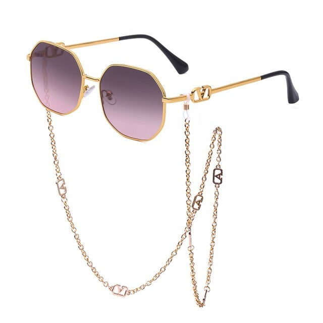 Women's Retro Sunglasses – UV400 Polycarbonate Leisure – lifestyle shot