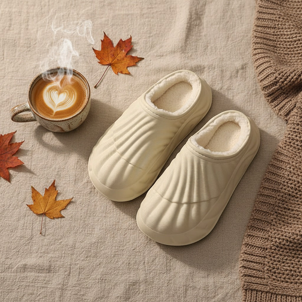 Slippers with a ribbed EVA shell, plush lining, open back and wavy sole