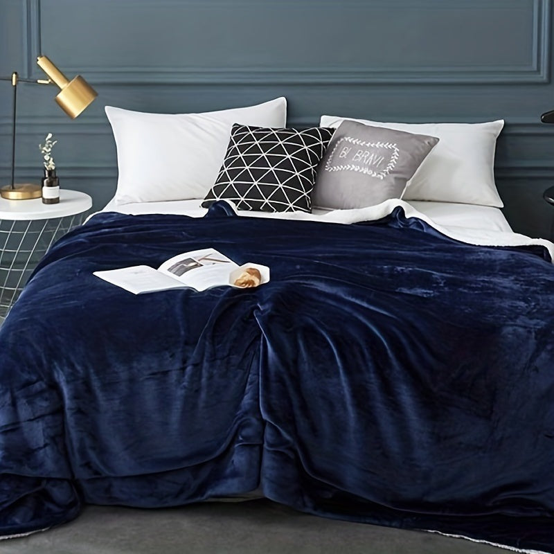 Reversible sherpa throw with flannel fleece - view 2