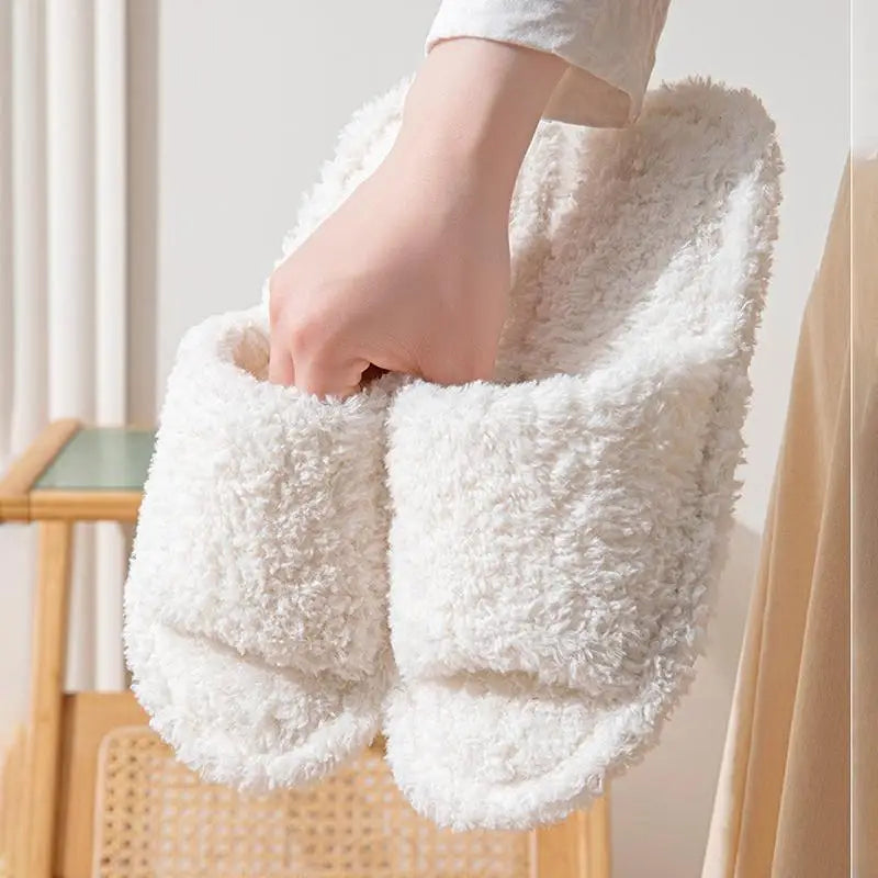 Curly teddy slippers with one wide strap, open toe and flat sole - view 4
