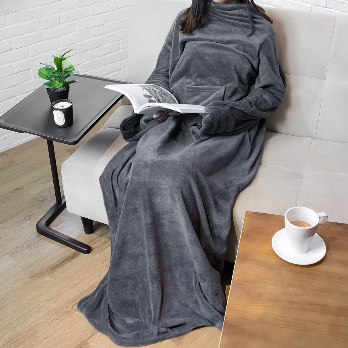 Wearable fleece blanket with sleeves and a front pocket - dark grey