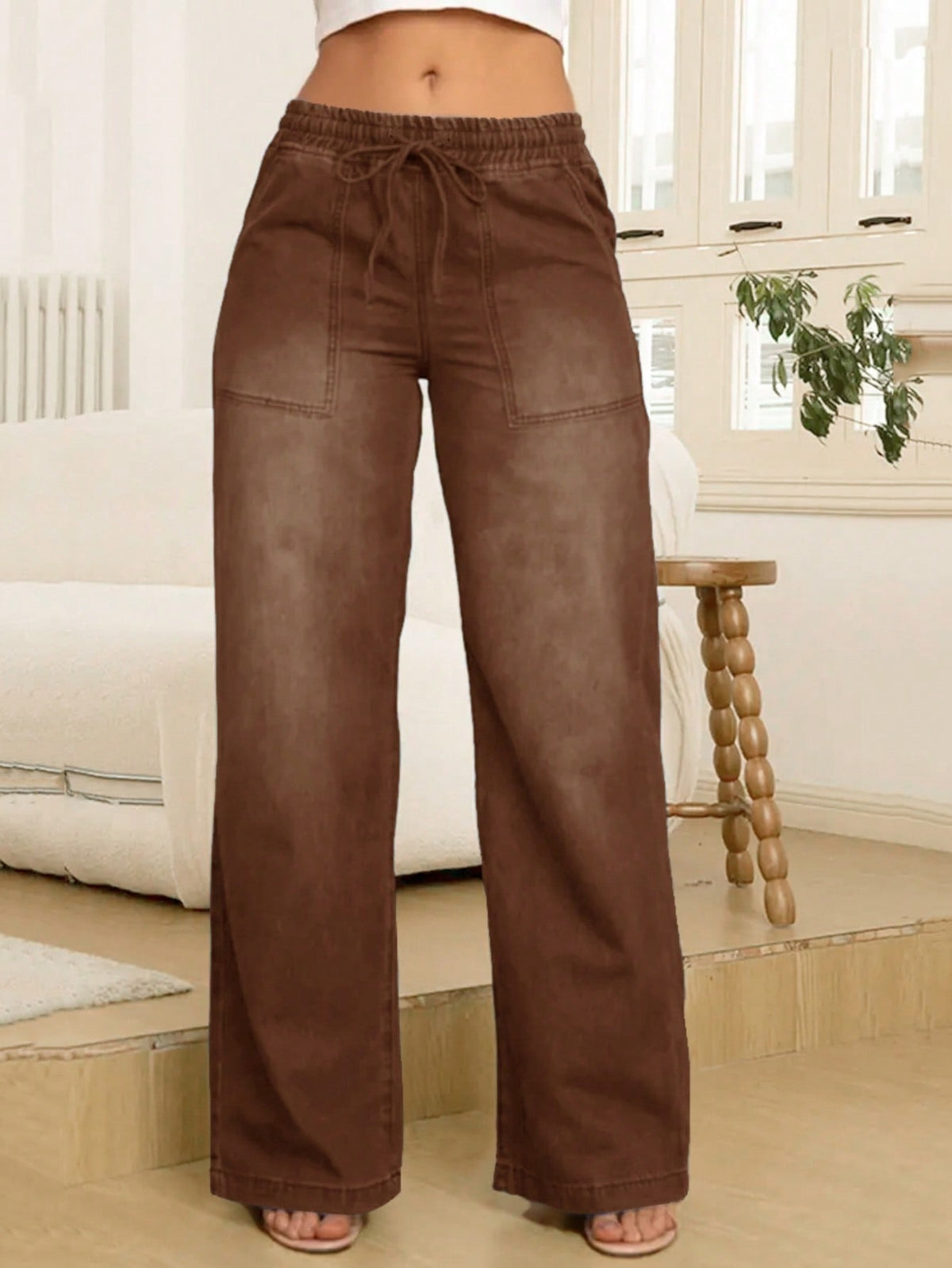 Wide leg jeans for women with an elastic drawstring waist and patch pockets - view 11
