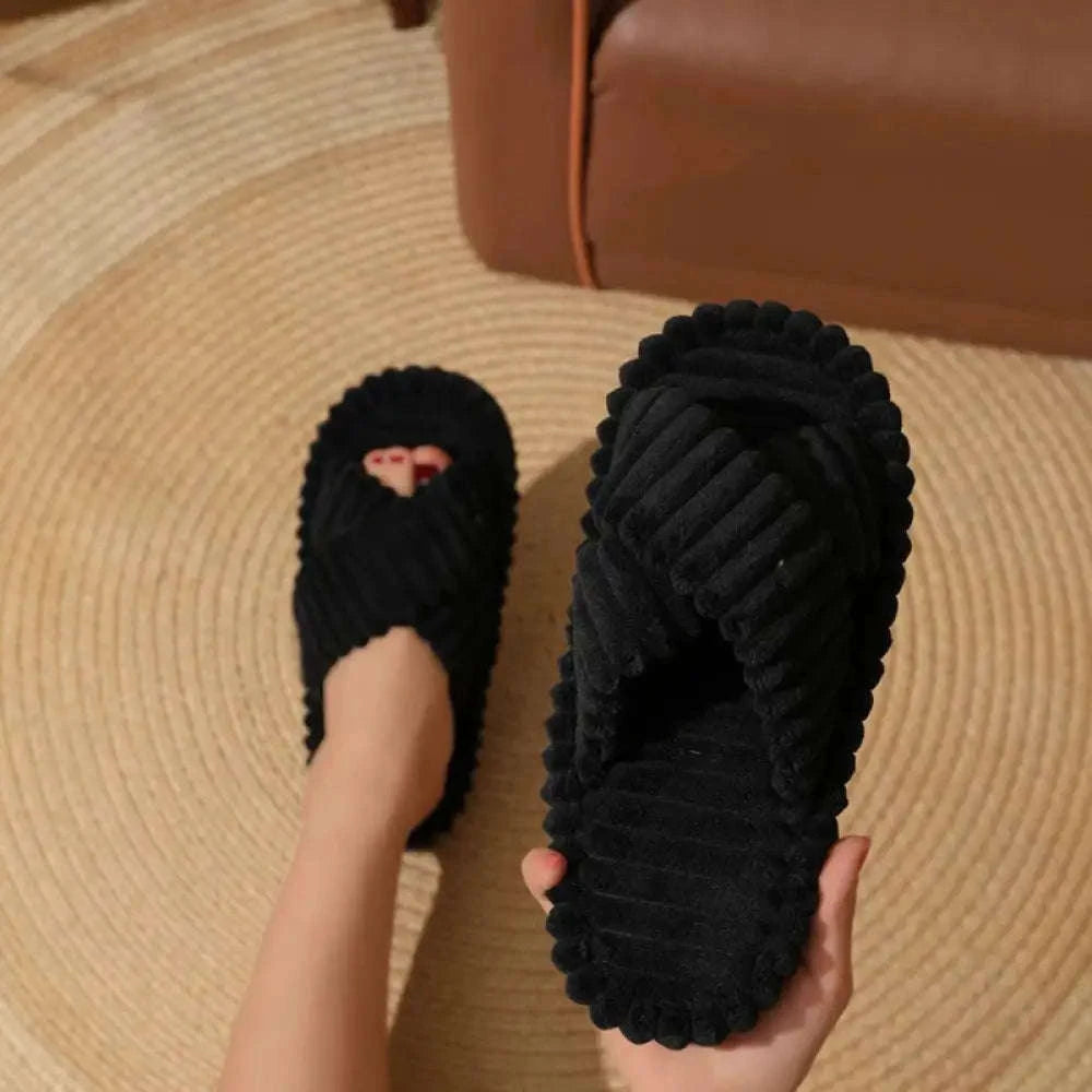 Mule slippers with cross straps in ribbed plush, open toe and light sole - black