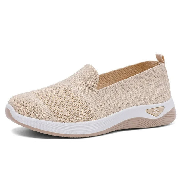 Women's ergonomic knit slip-on trainers with a cushioned heel