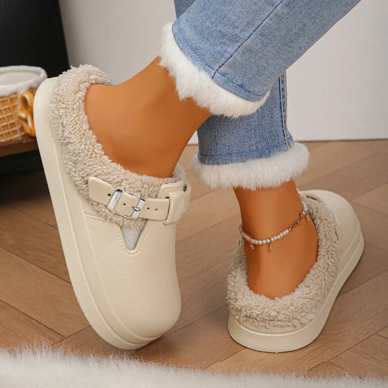 Women's EVA clog slippers with an adjustable buckle strap, plush lining and open back - view 3