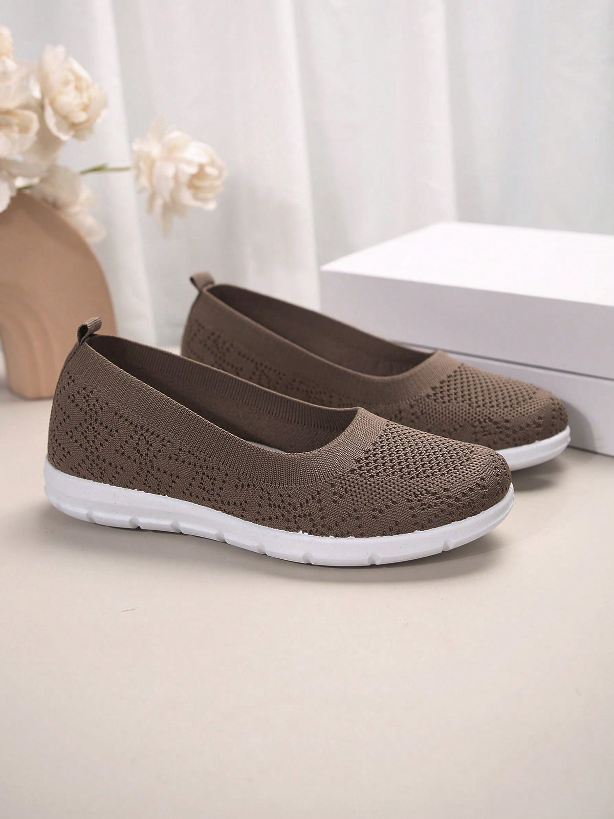 Flat knit shoes for women with low slip-on cut, heel pull tab and flexible tread sole - view 11