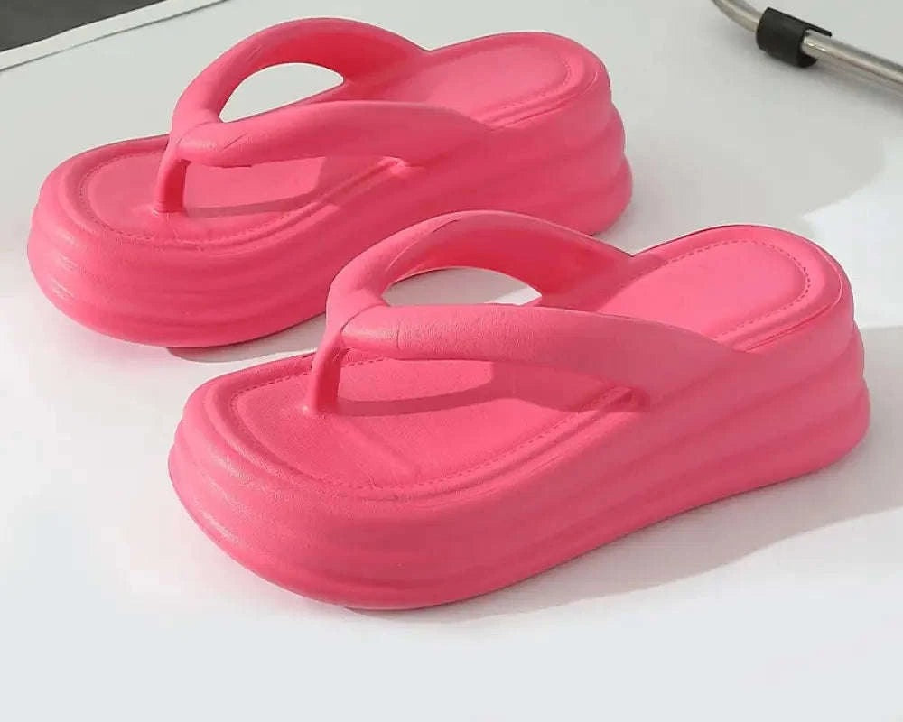 Platform flip flops in EVA with thick sole and wide straps - hot pink