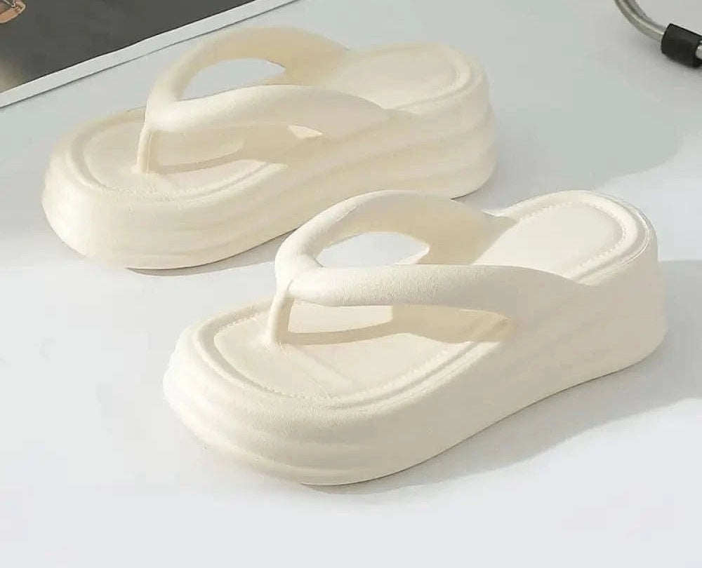 Platform flip flops in EVA with thick sole and wide straps - cream